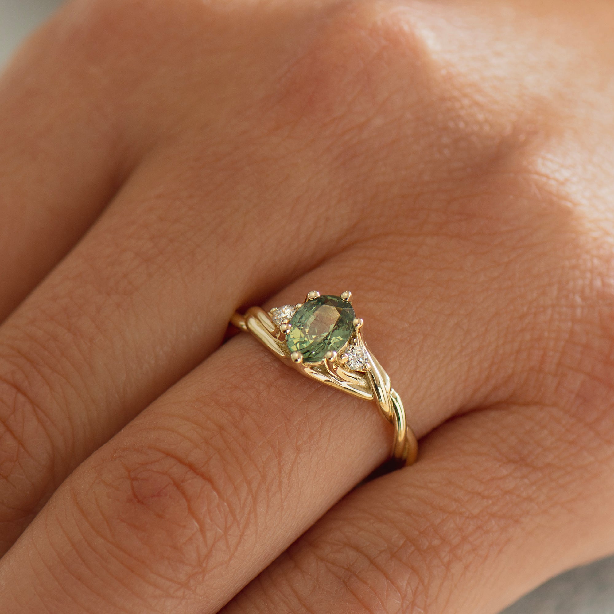 Celtic Knot Green Sapphire Ring - Oval