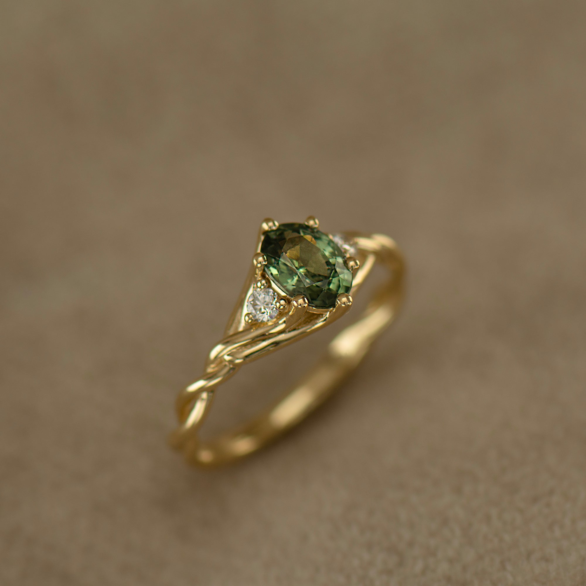 Celtic Knot Green Sapphire Ring - Oval