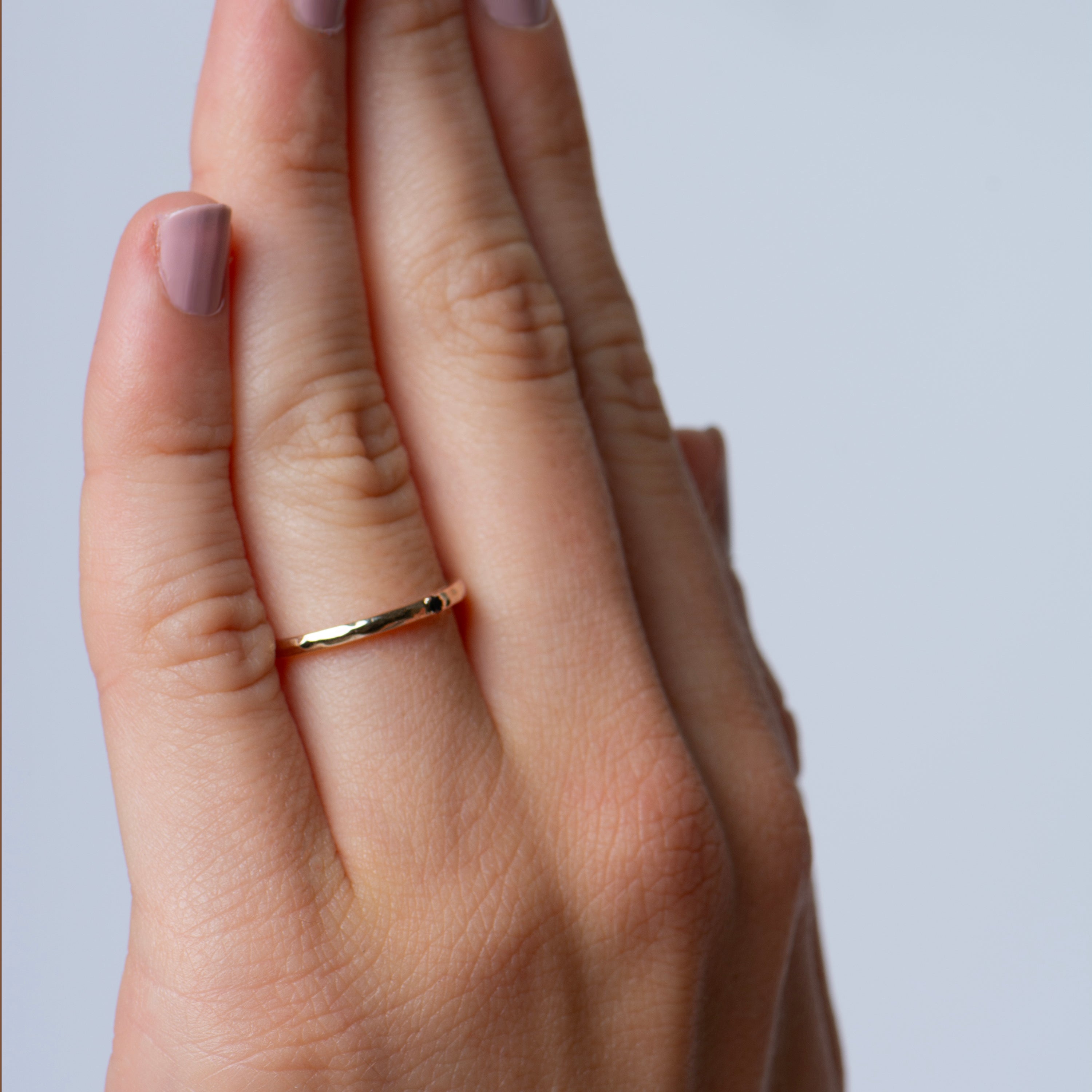 1.5 mm Hammered Single Black Diamond Ring