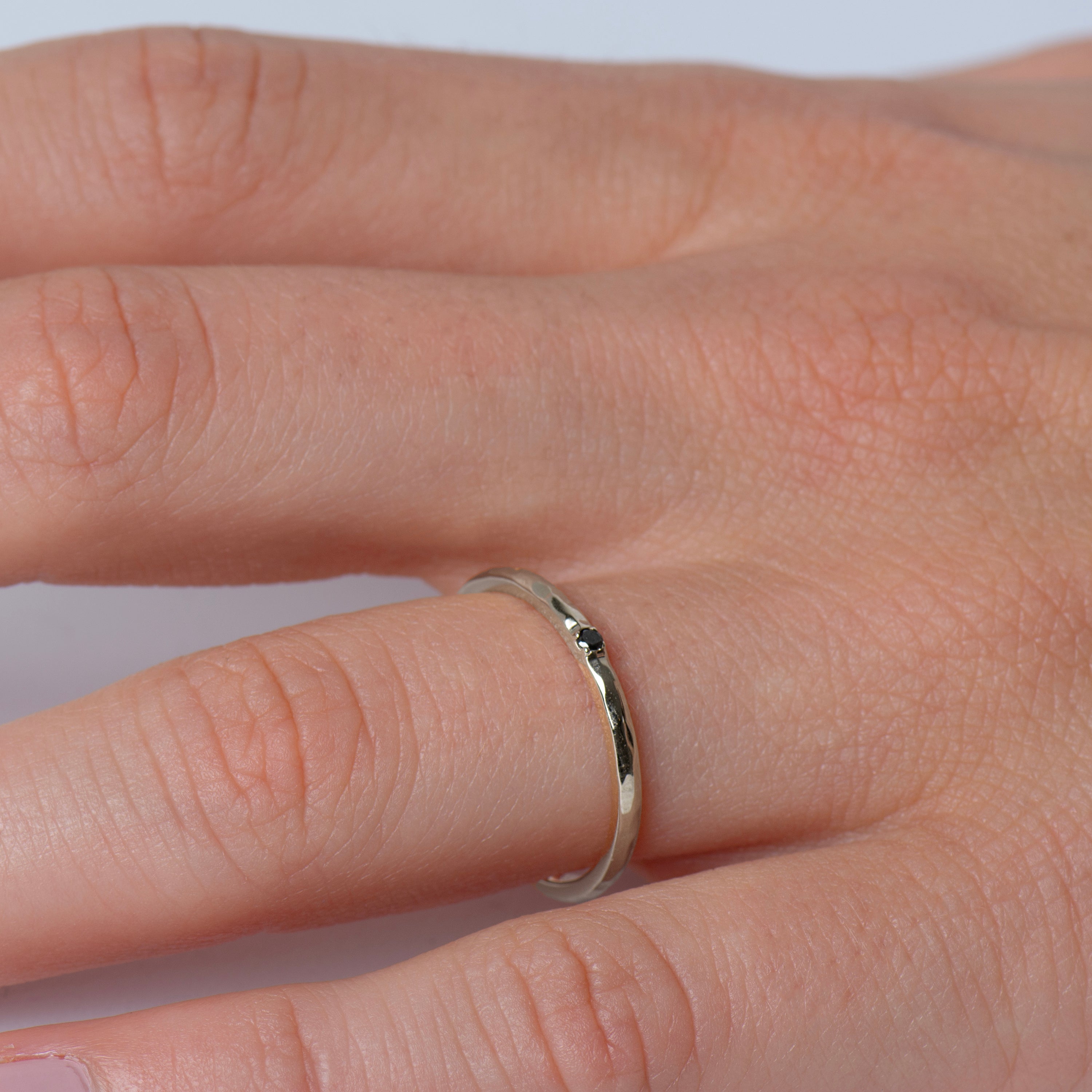 1.5 mm Hammered Single Black Diamond Ring