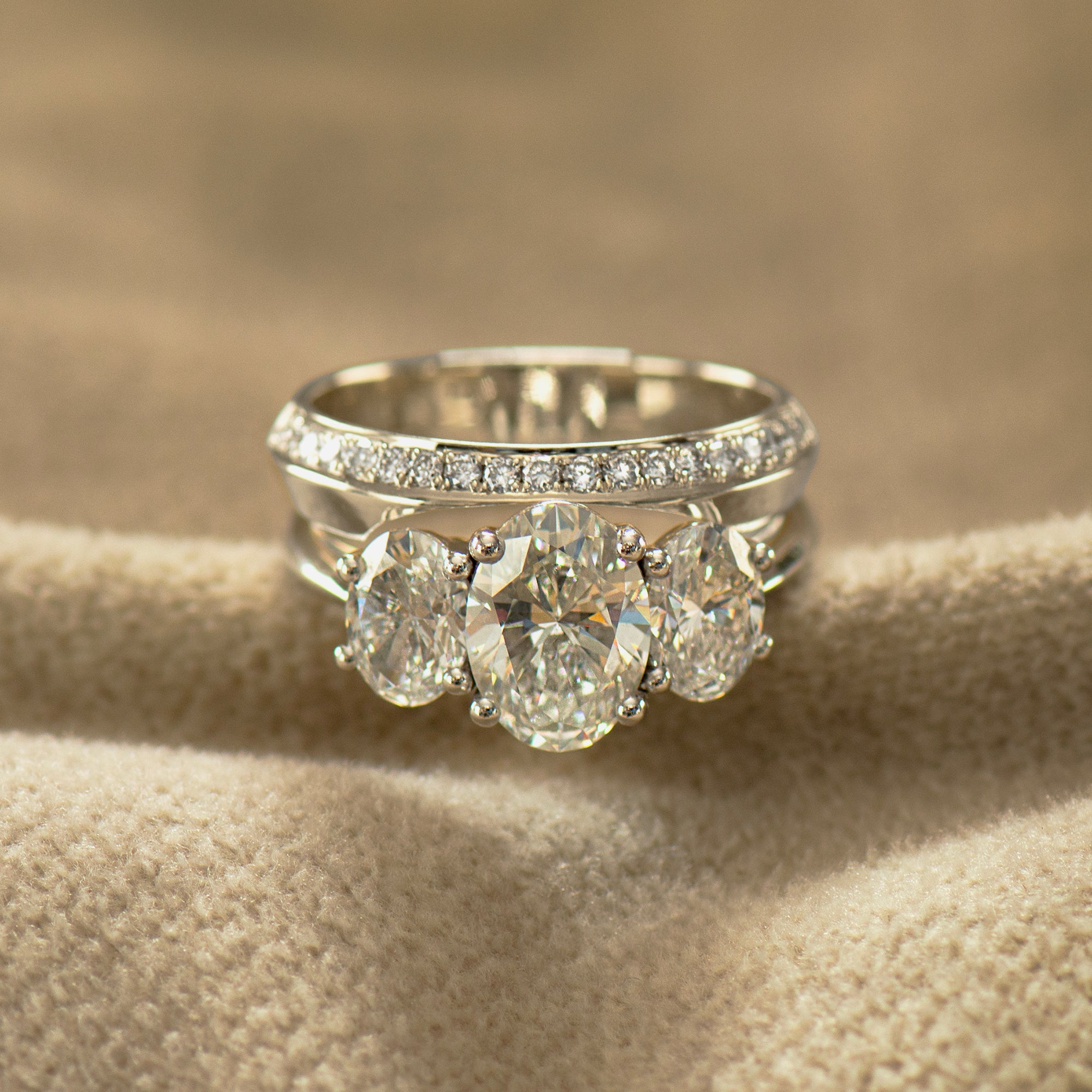 Ovals Rings Set
