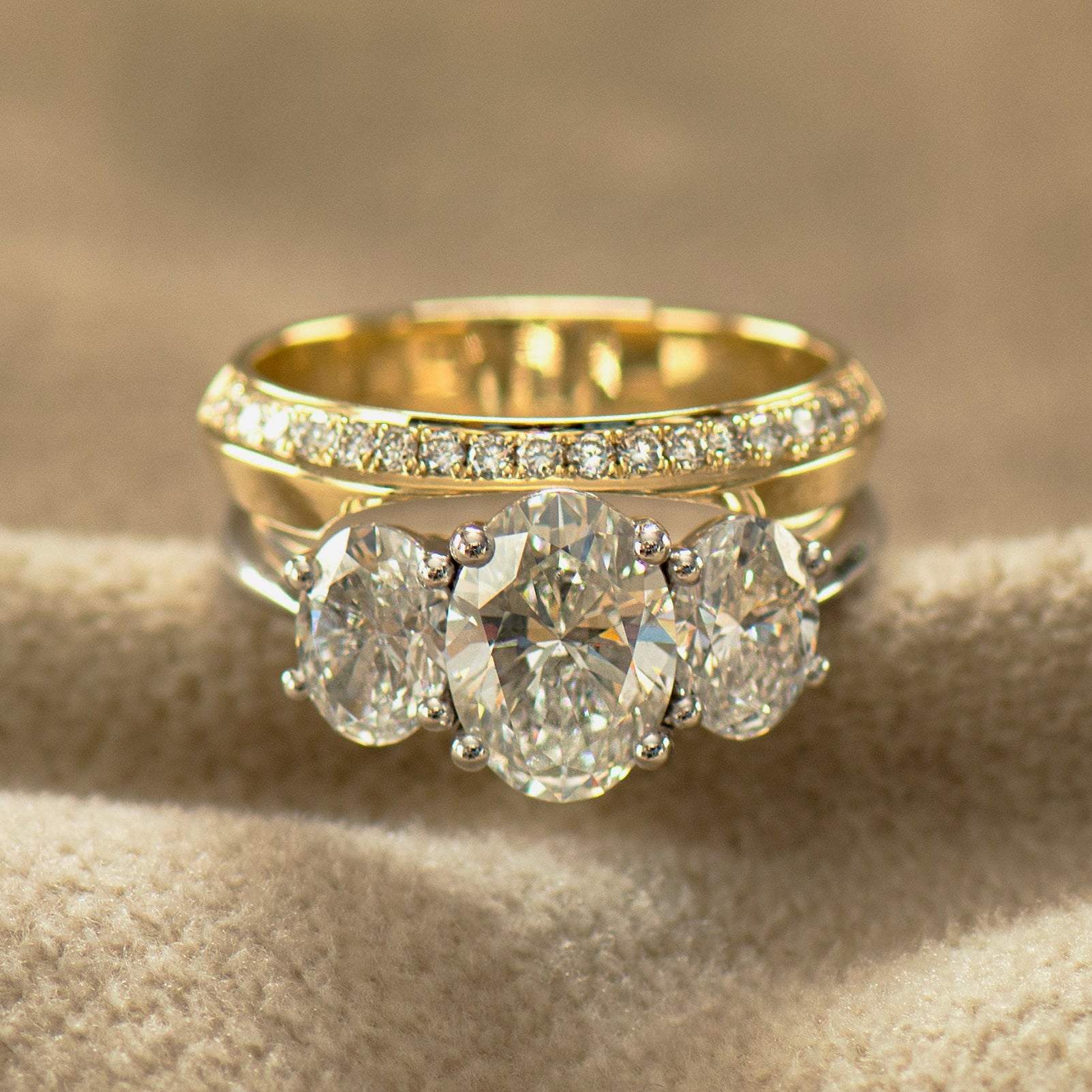 Ovals Rings Set