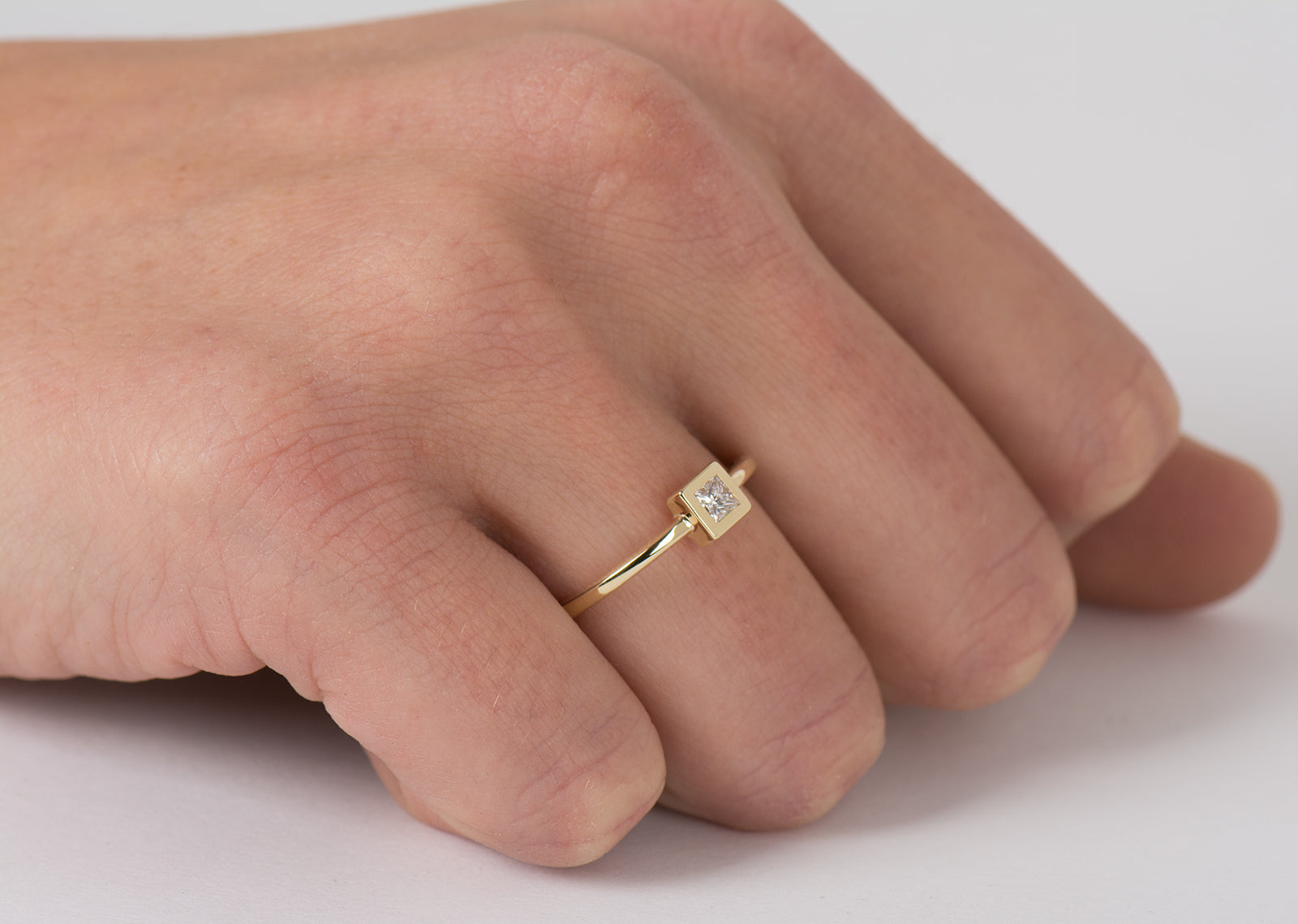 0.14 Carat Flat Squared Bezel Diamond Ring - 14K Yellow Gold