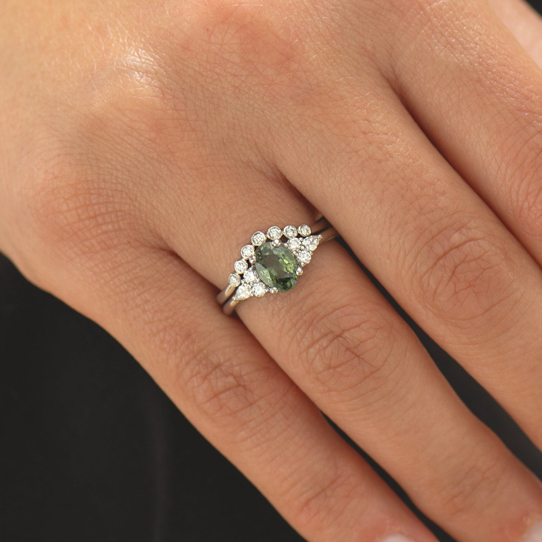 Curved Diamonds Bezel Band