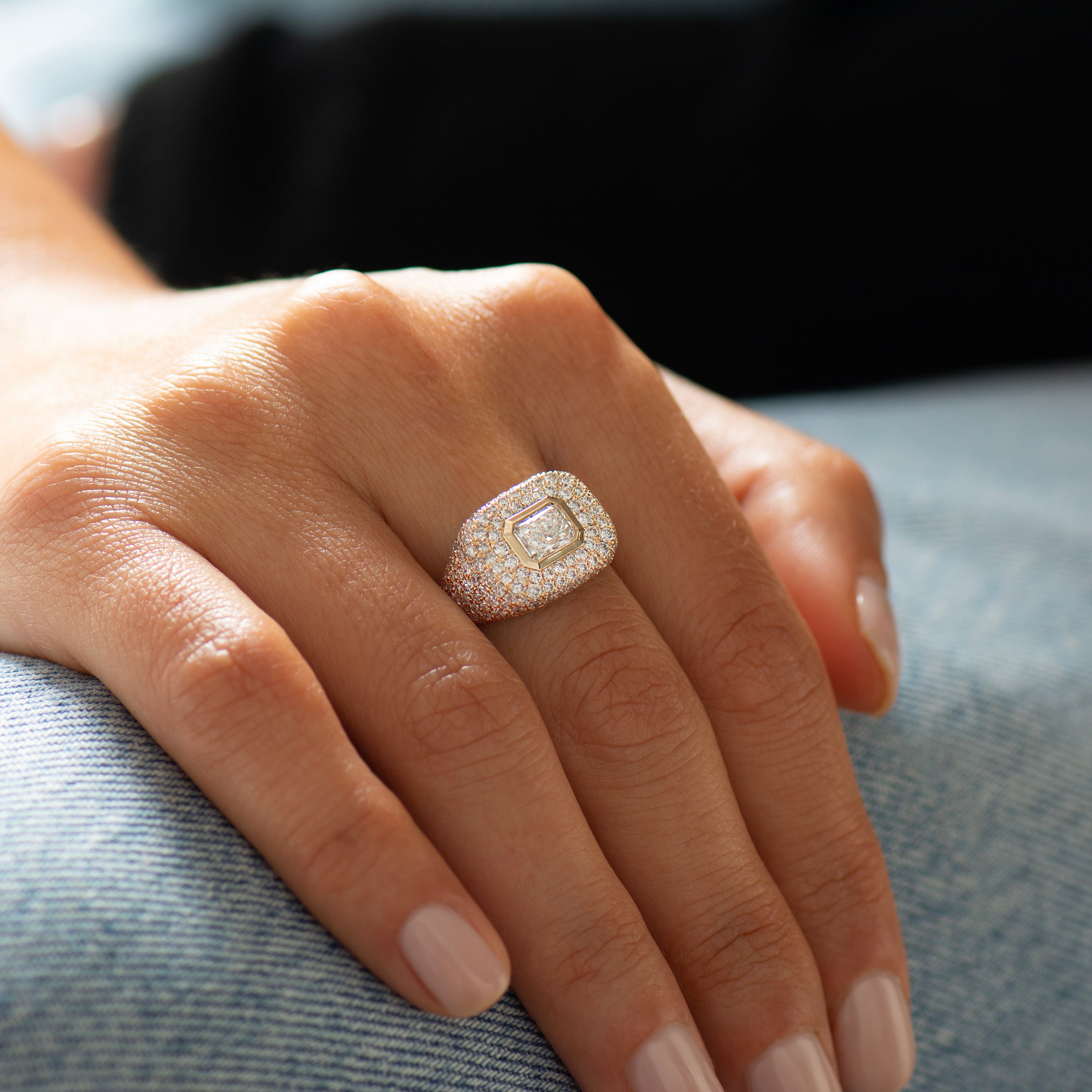 Chic Diamond Signet Ring
