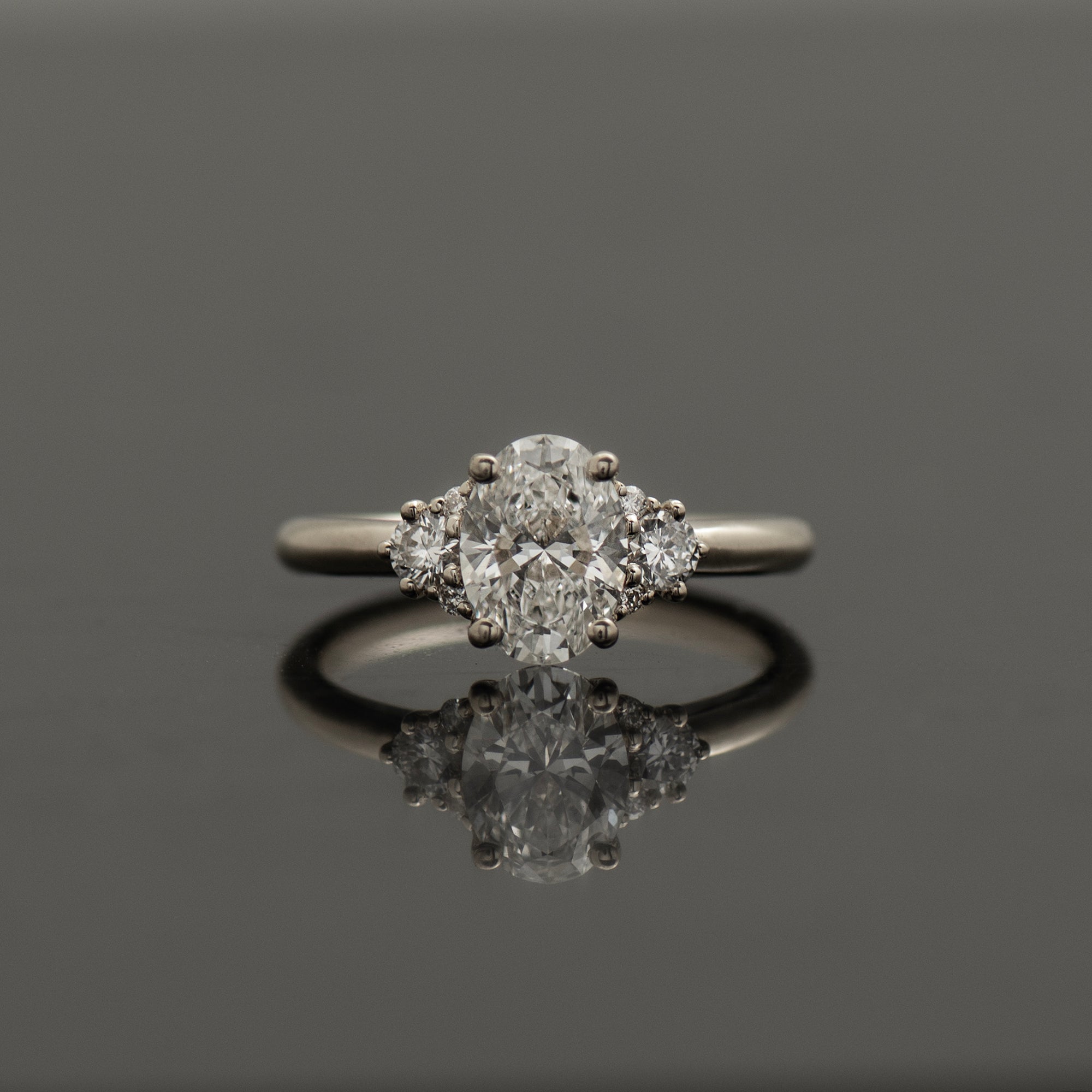 Luxury Oval Diamond Engagement Ring
