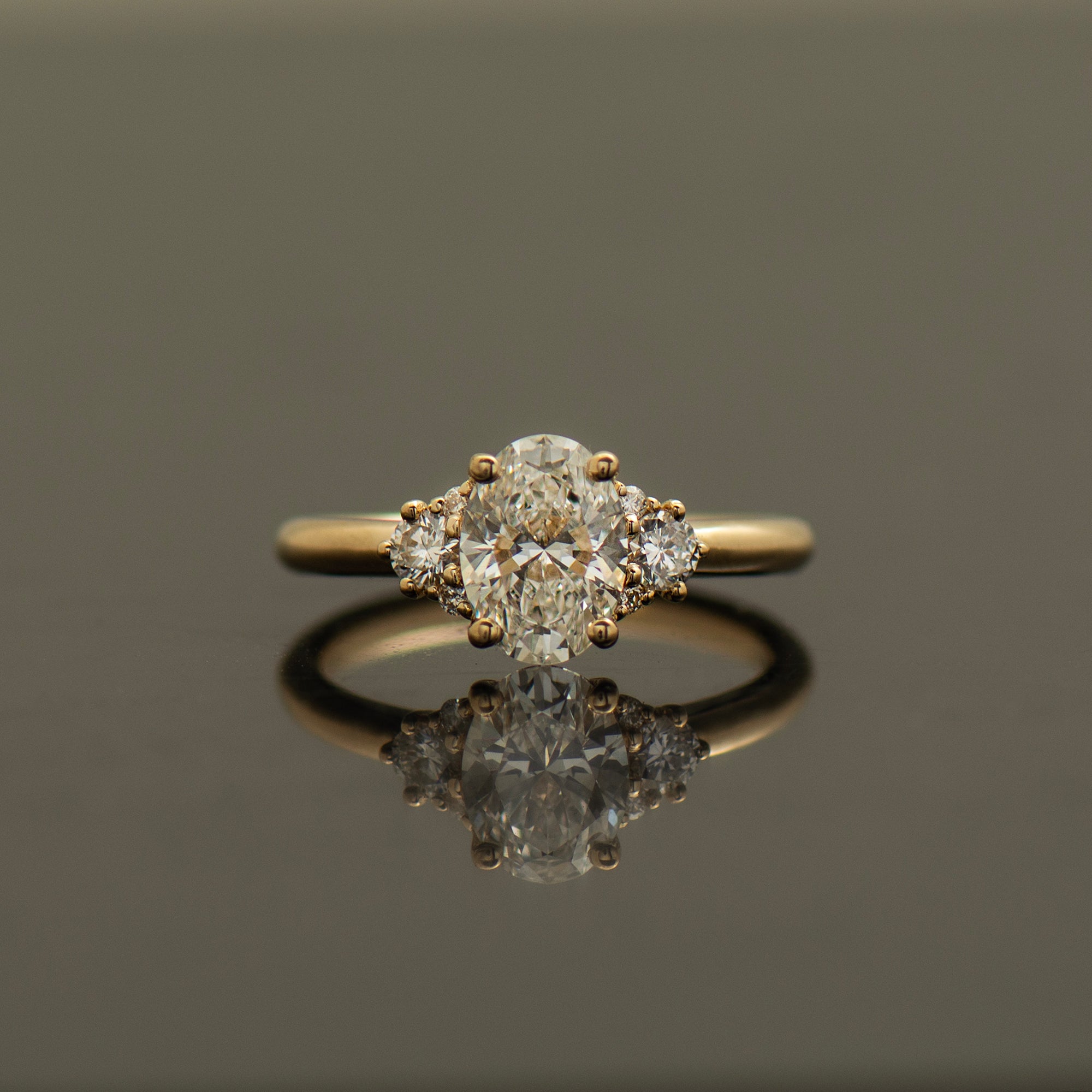 Luxury Oval Diamond Engagement Ring
