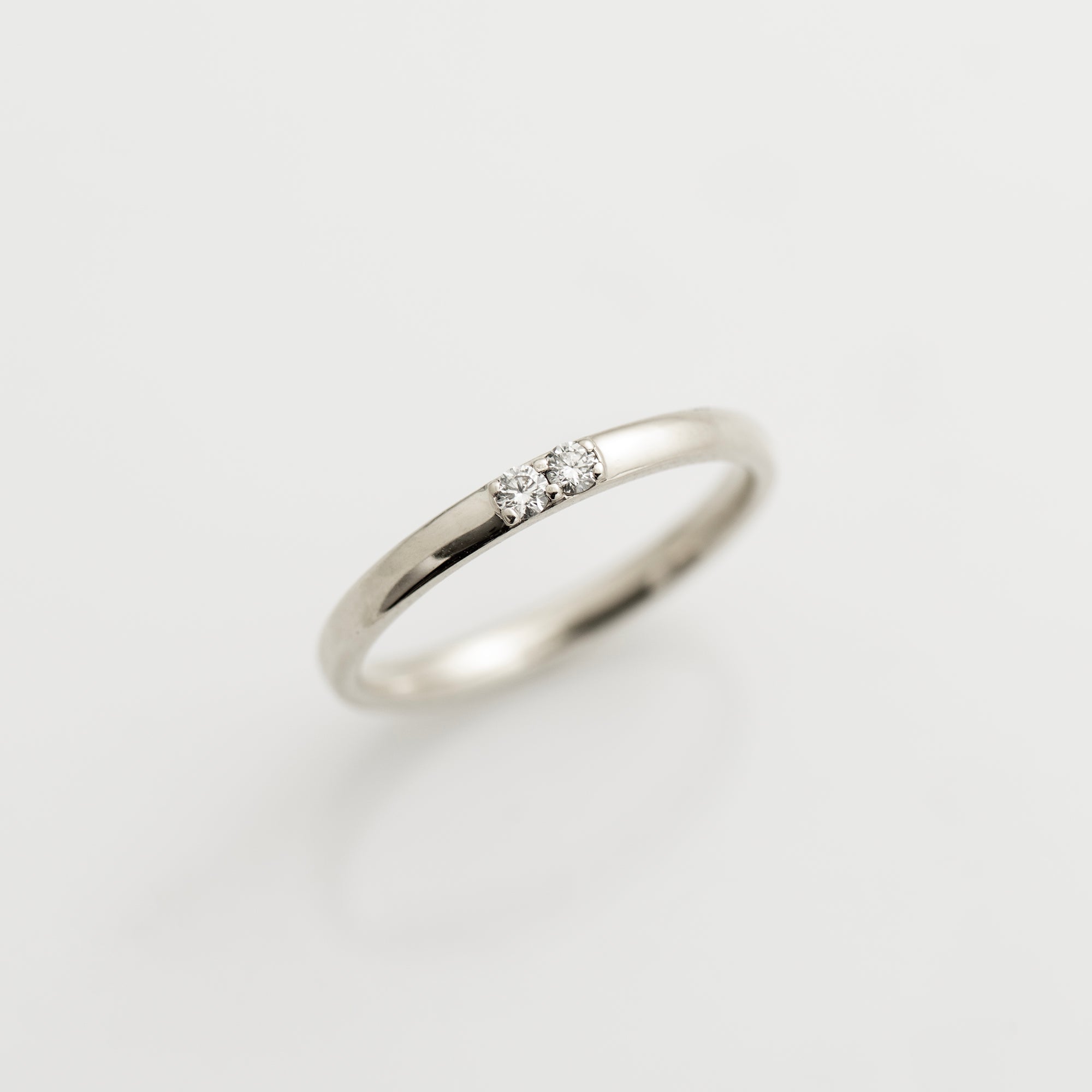 2 mm 2 Diamonds Wedding