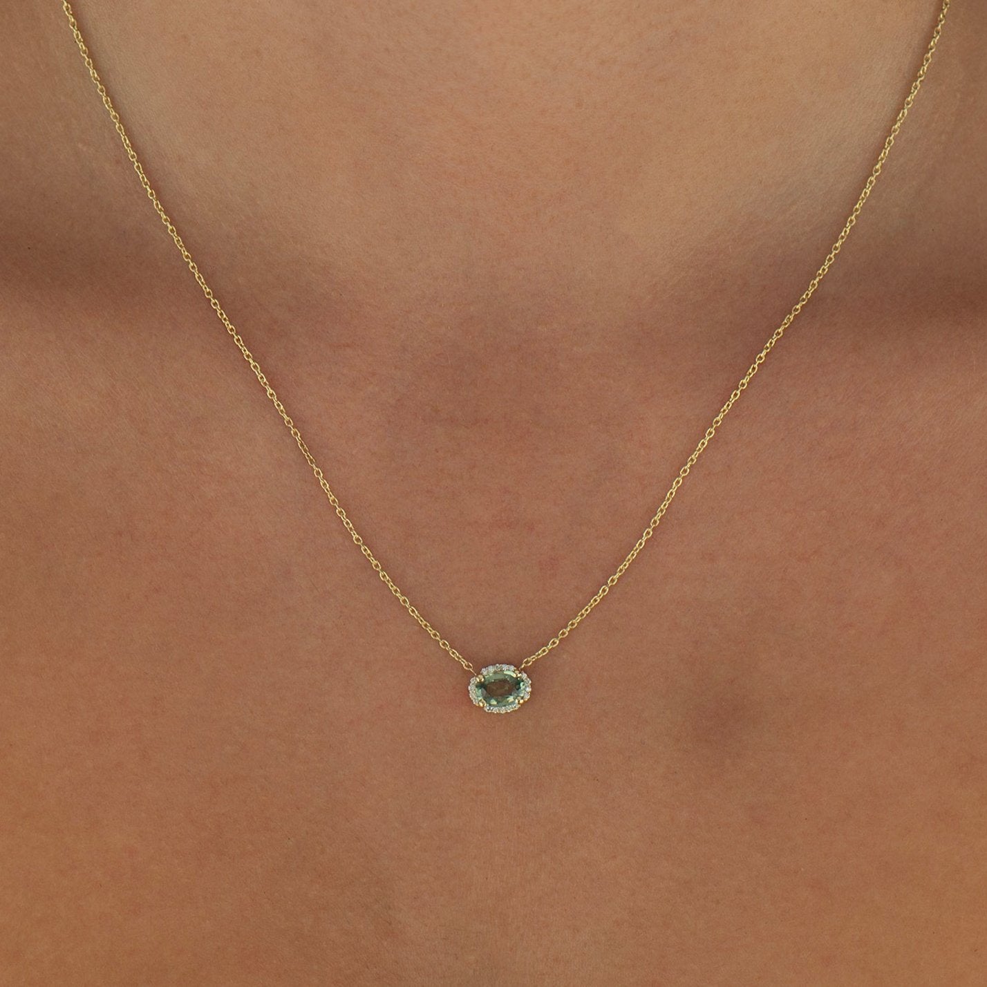 Bubble Halo Green Sapphire Necklace