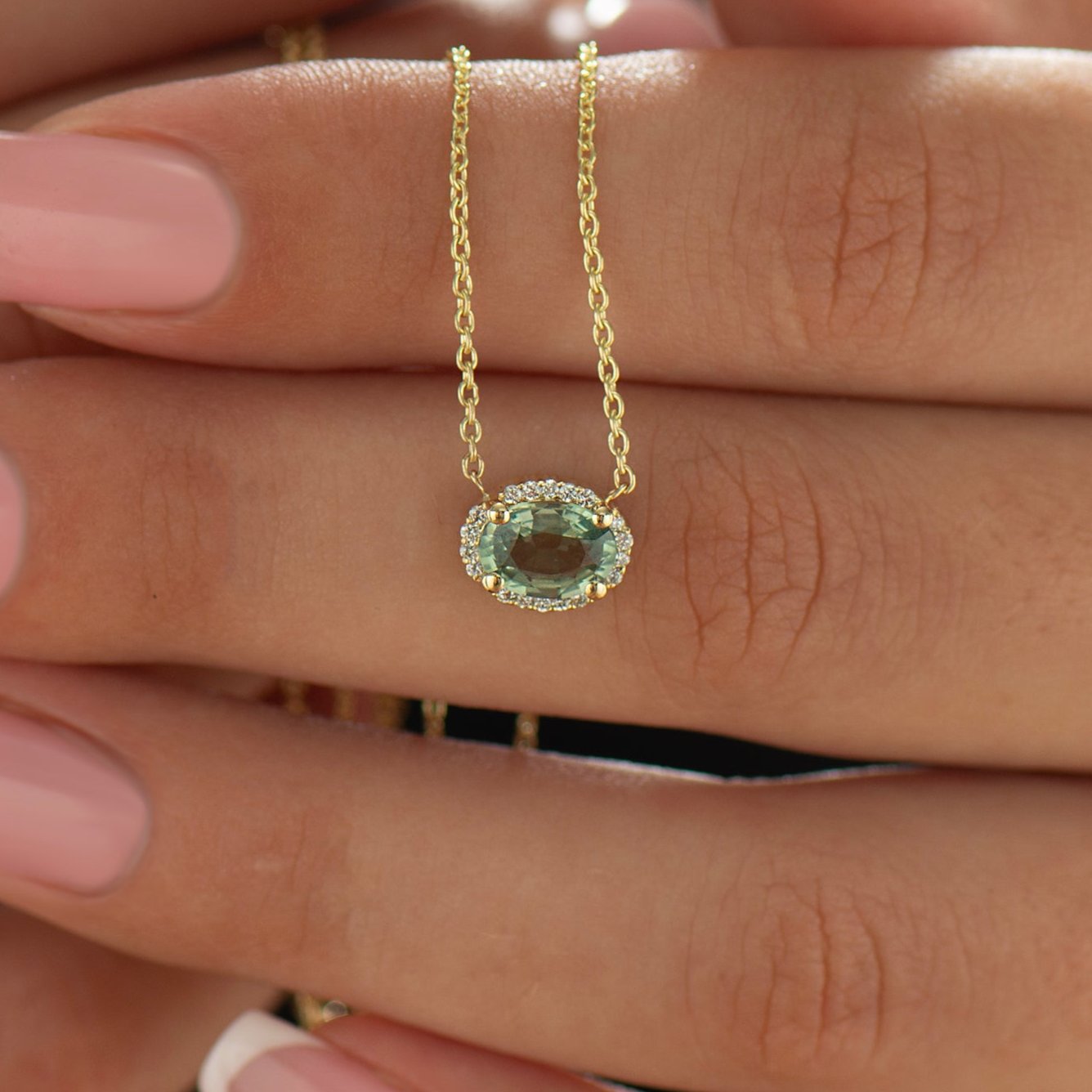 Bubble Halo Green Sapphire Necklace