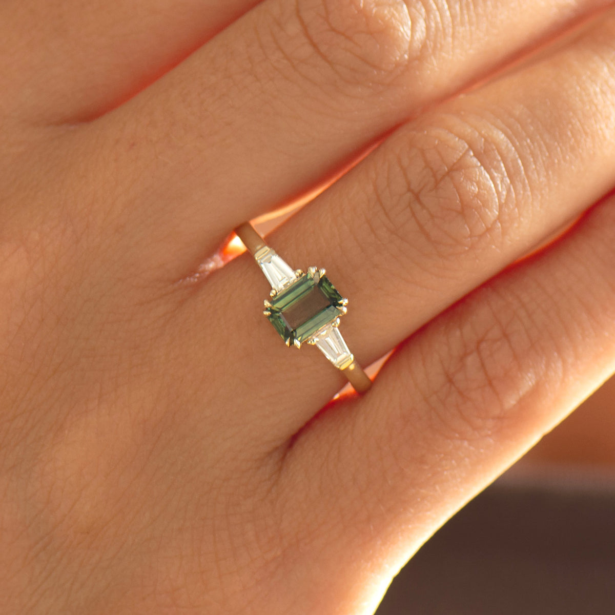 Art Deco Green Sapphire Ring