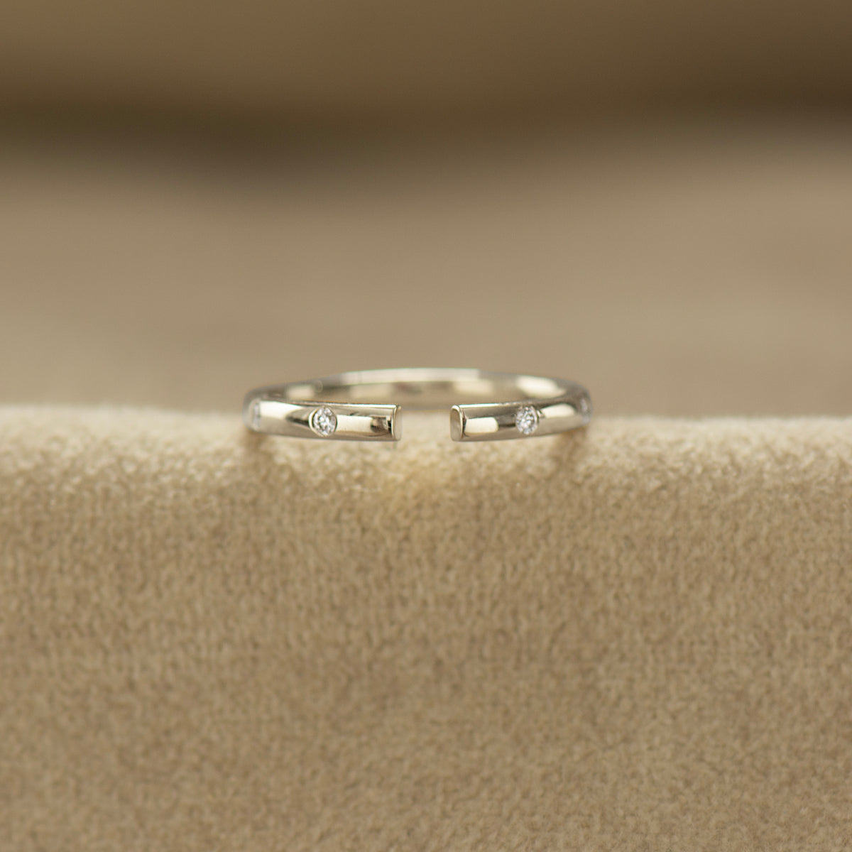 Open Gap Evenly Spaced Diamond Ring