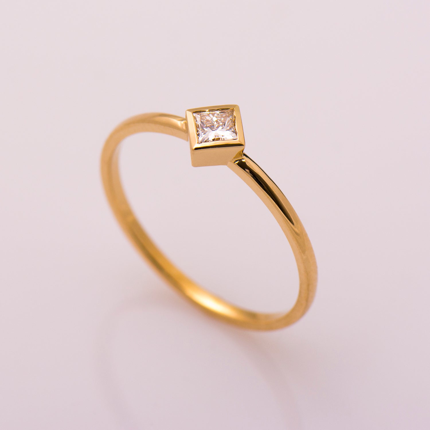 0.2 Carat Princess Cut Diamond Ring - 14K Yellow Gold