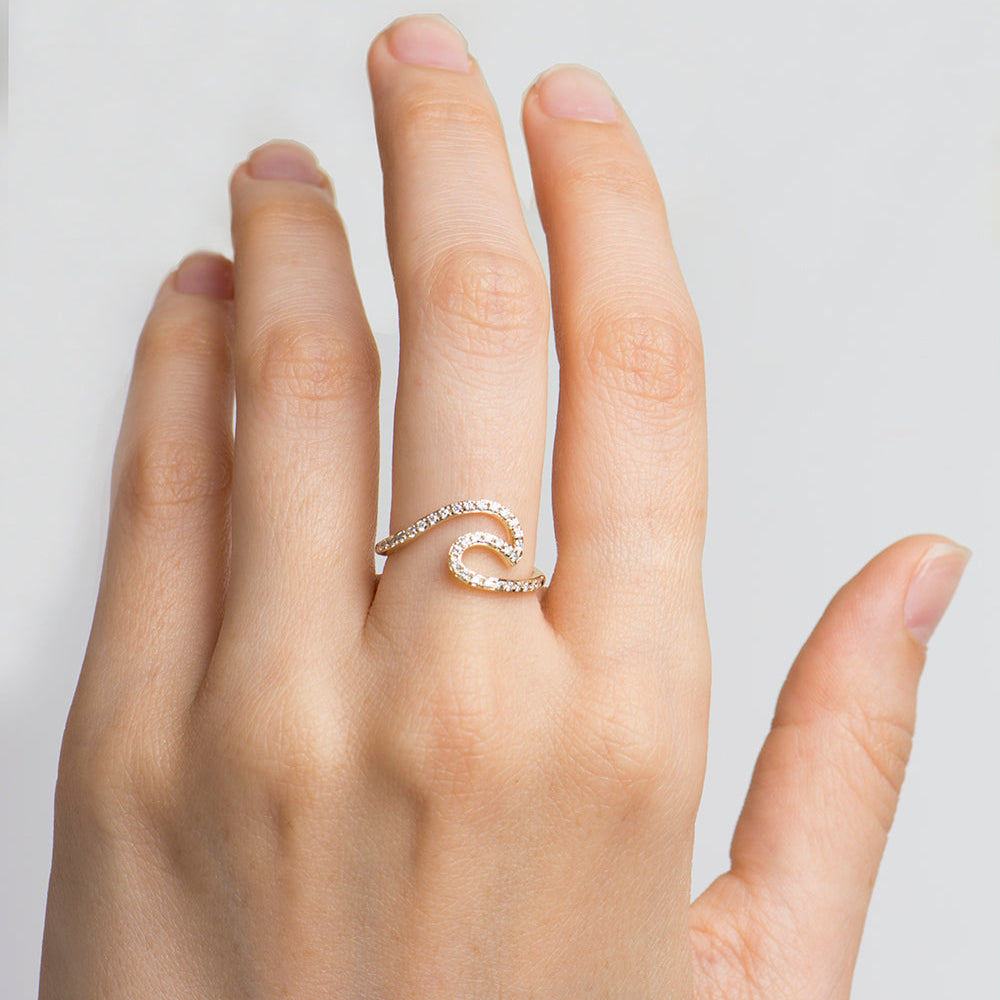Wave Diamonds Ring