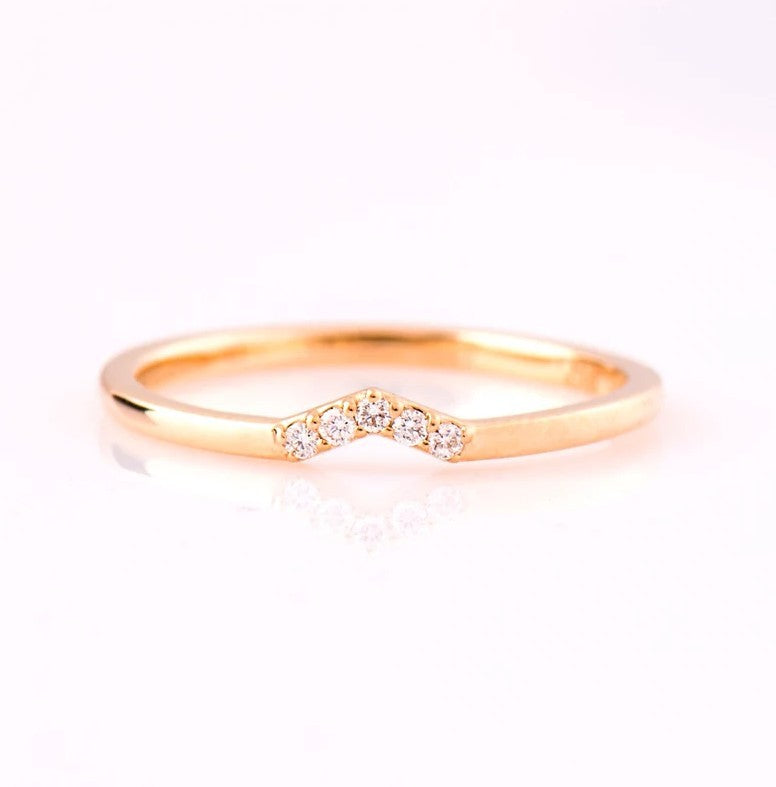 Small V Shaped Diamonds Ring