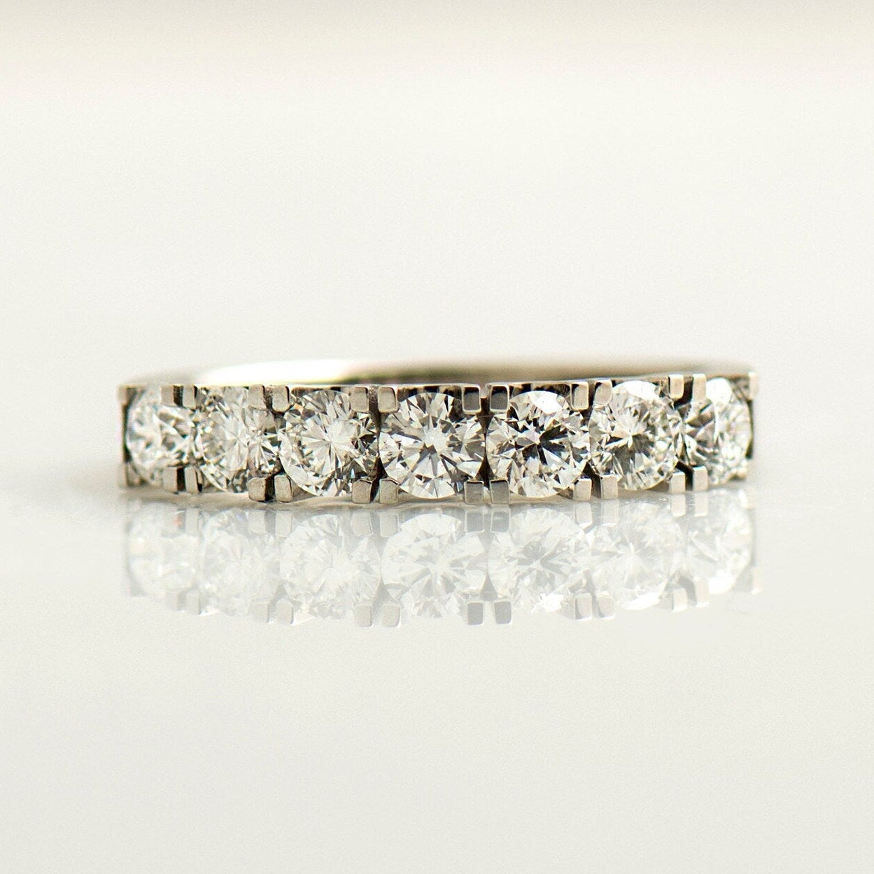Seven Diamond Ring