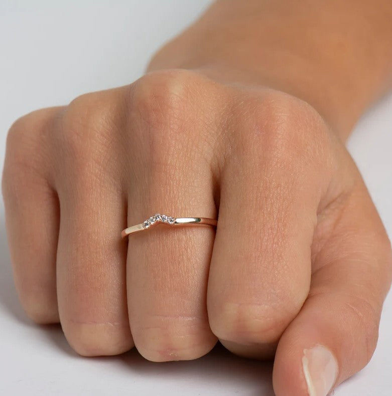 Small V Shaped Diamonds Ring