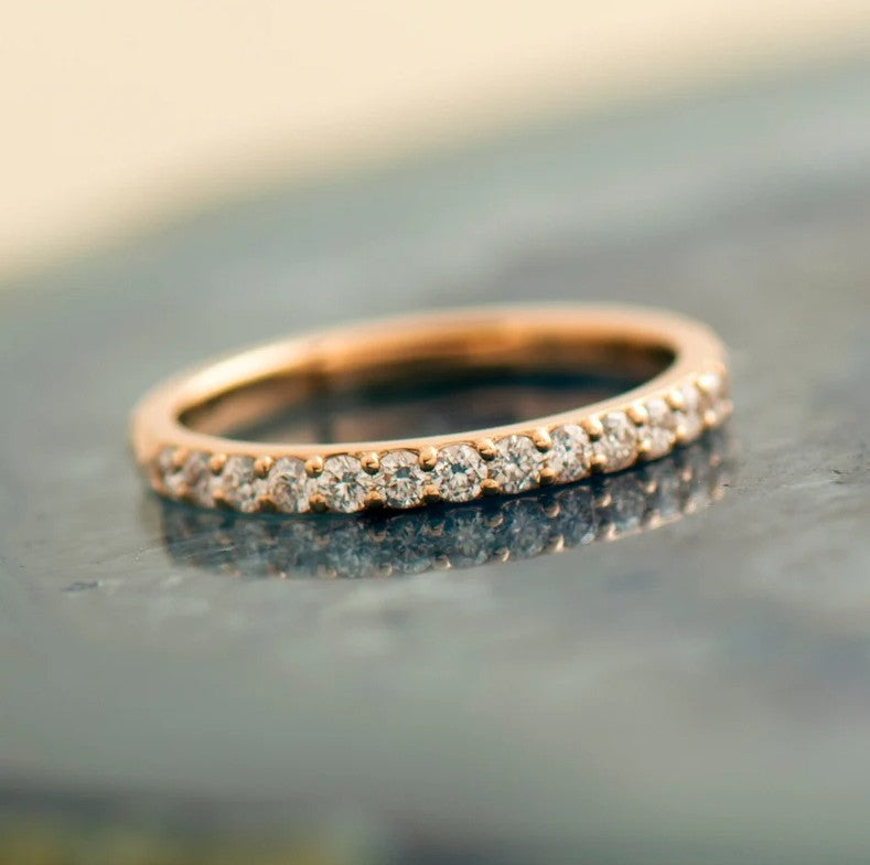 2MM Hammered Pave Diamond Ring