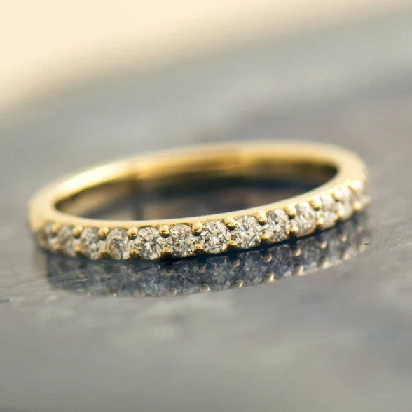 2MM Hammered Pave Diamond Ring