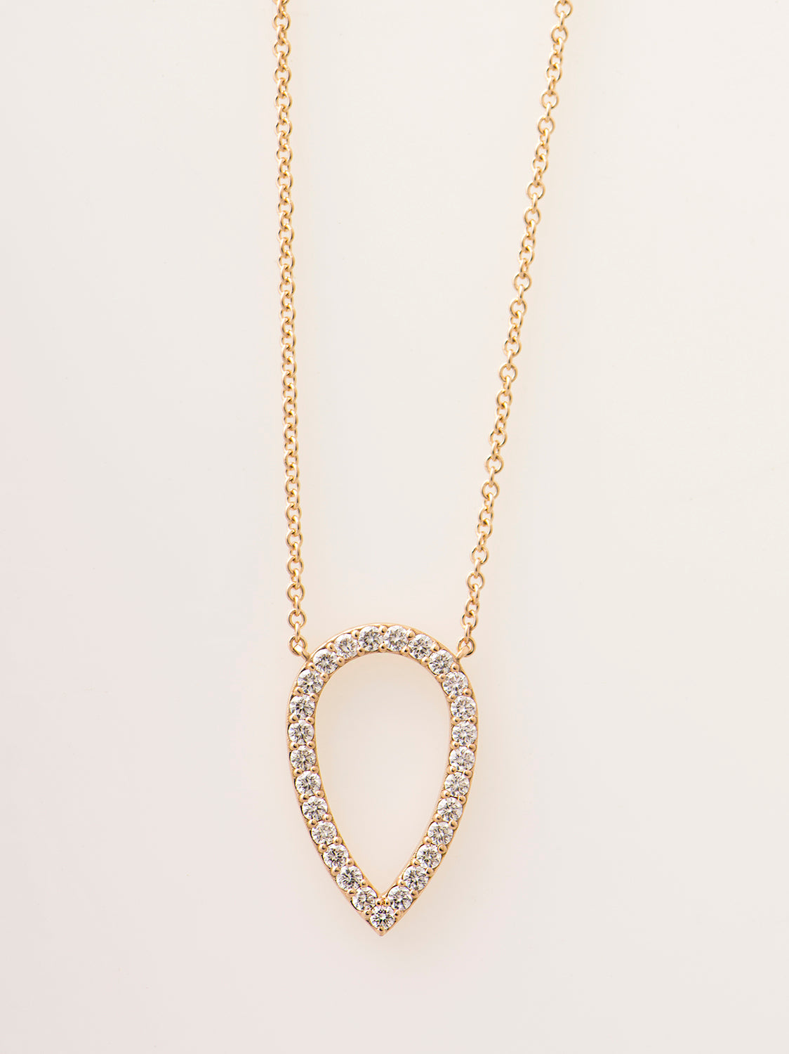 Pear Diamonds Necklace