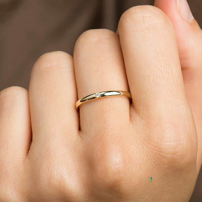 2mm diamond wedding ring Clearance
