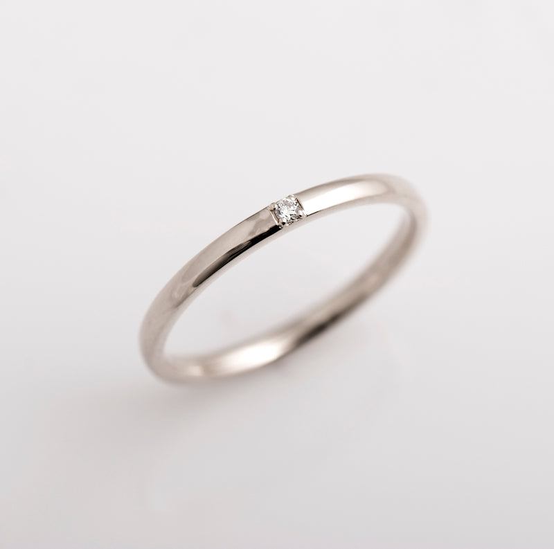 2mm Single Diamond Ring