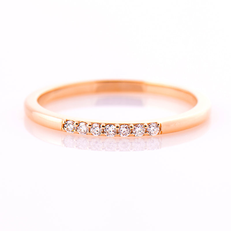 1.5 mm 7 Diamonds Ring
