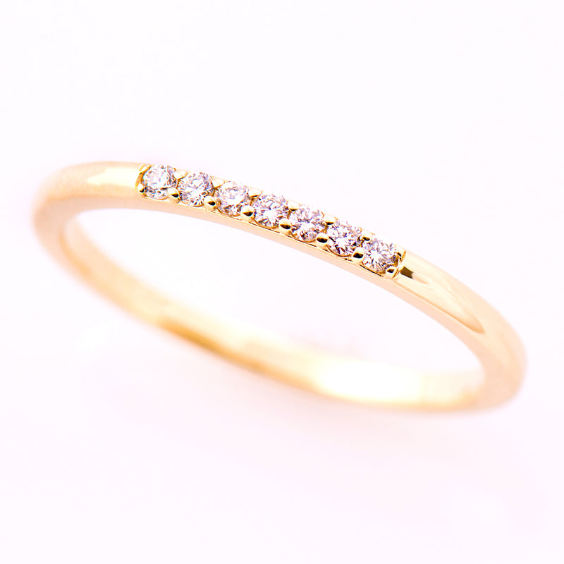 1.5 mm 7 Diamonds Ring