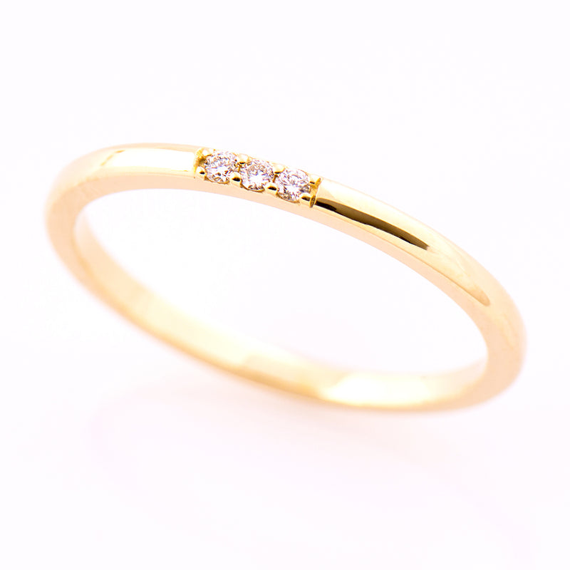 1.5 mm 3 Diamonds Ring
