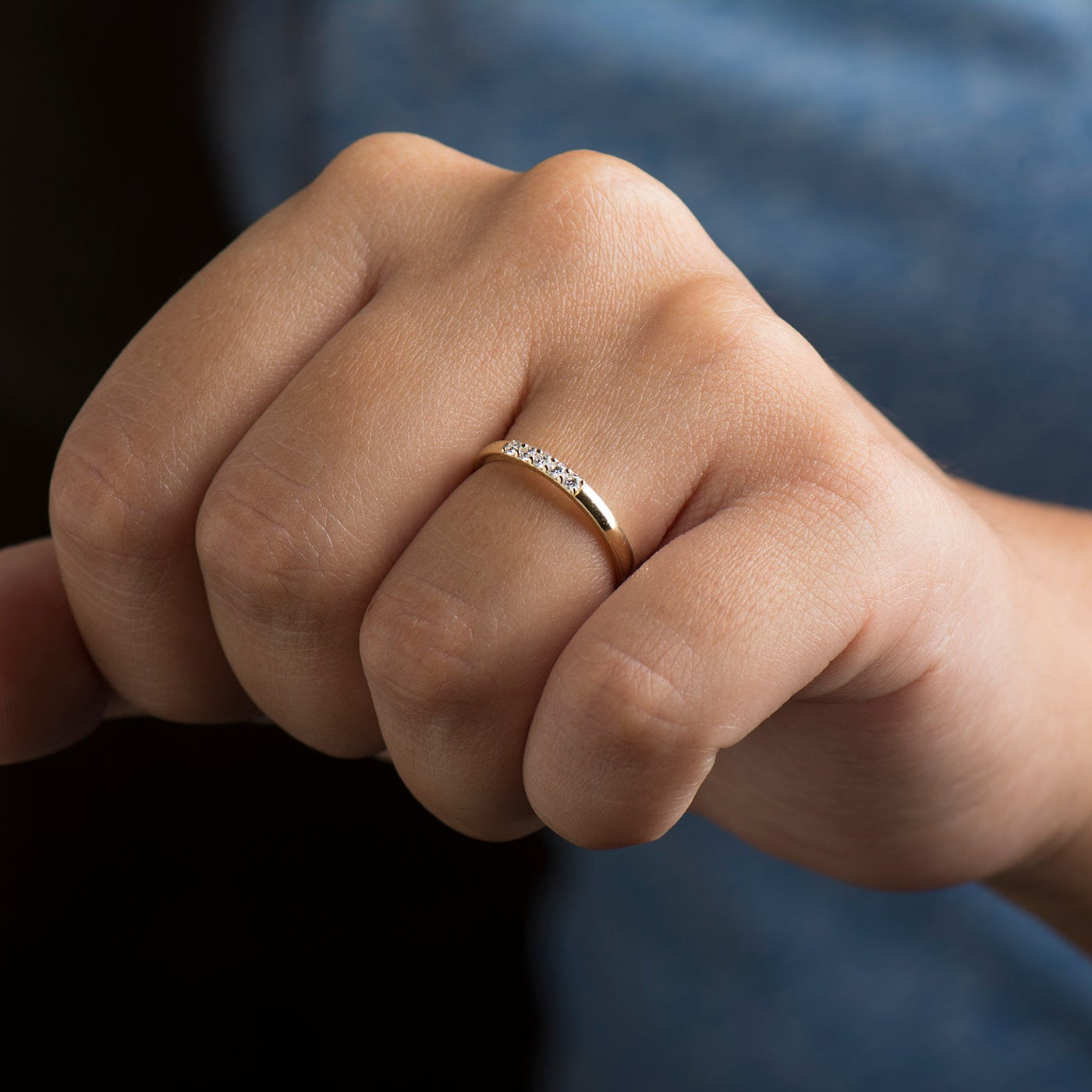 2 mm 5 Diamonds Ring
