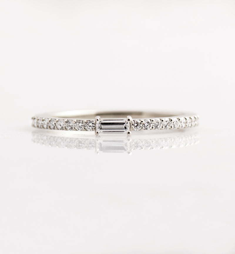 Baguette Diamond Ring With Sides