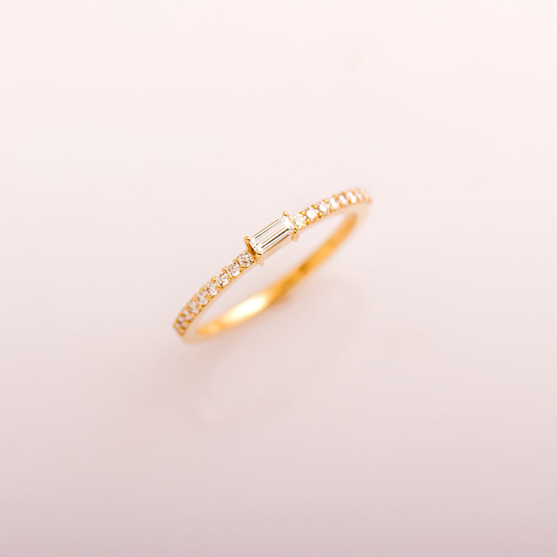 Baguette Diamond Ring With Sides