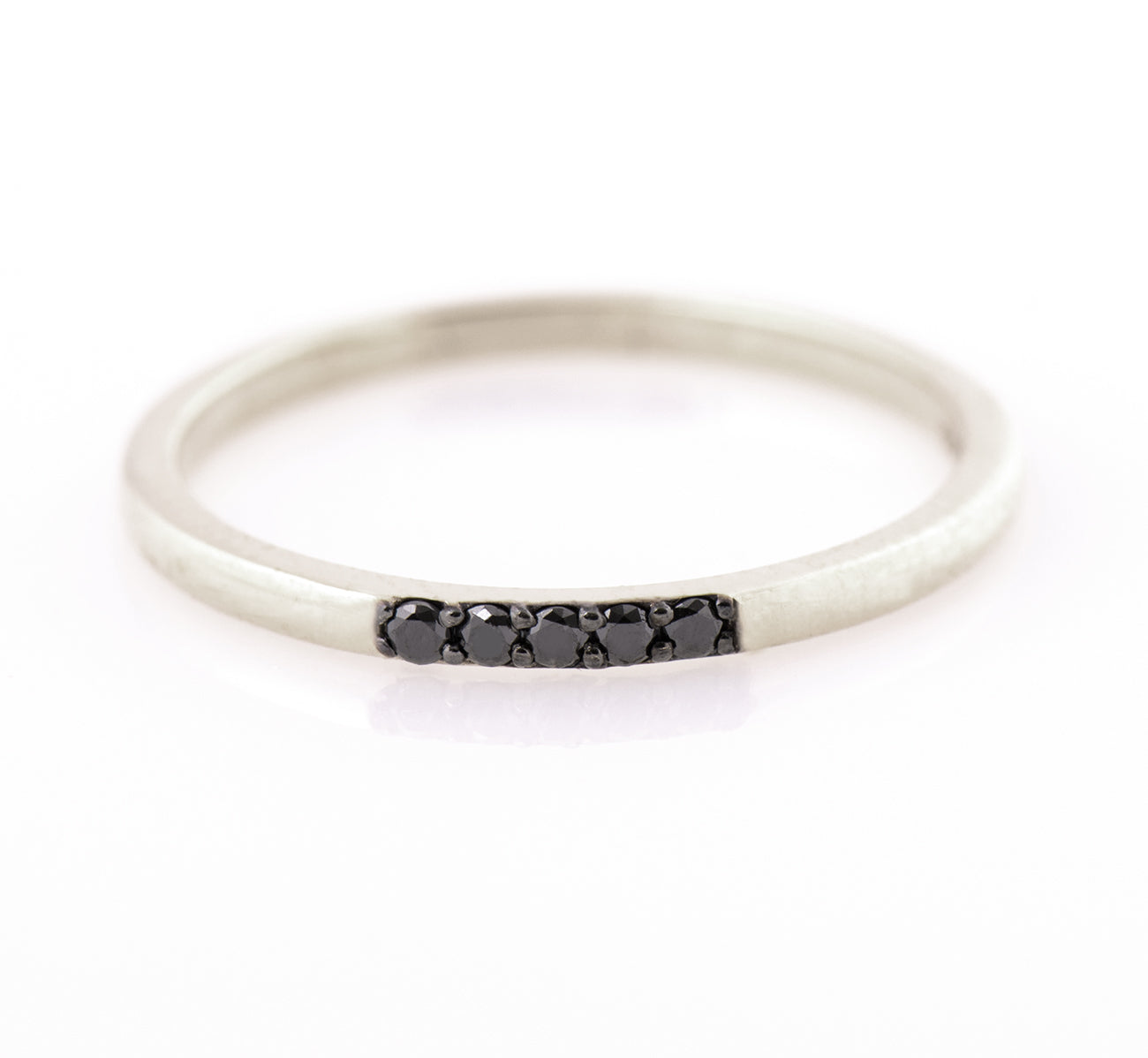 1.5 mm Black Diamond 5 Stone Ring