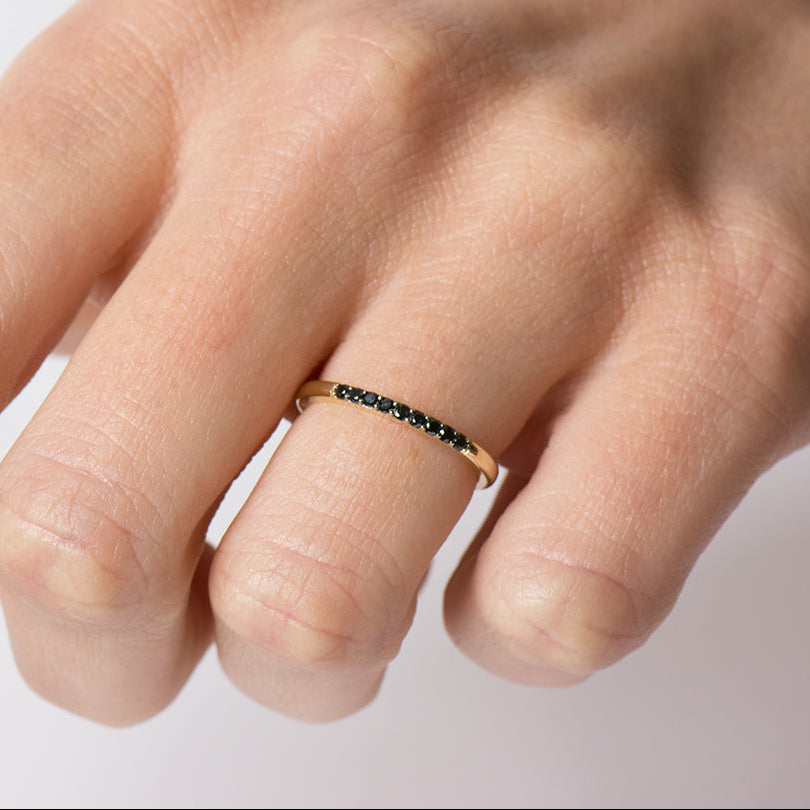 1.5 mm Black Diamond 9 Stone Ring