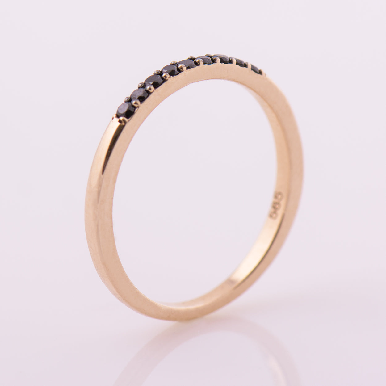 1.5 mm Black Diamond 9 Stone Ring