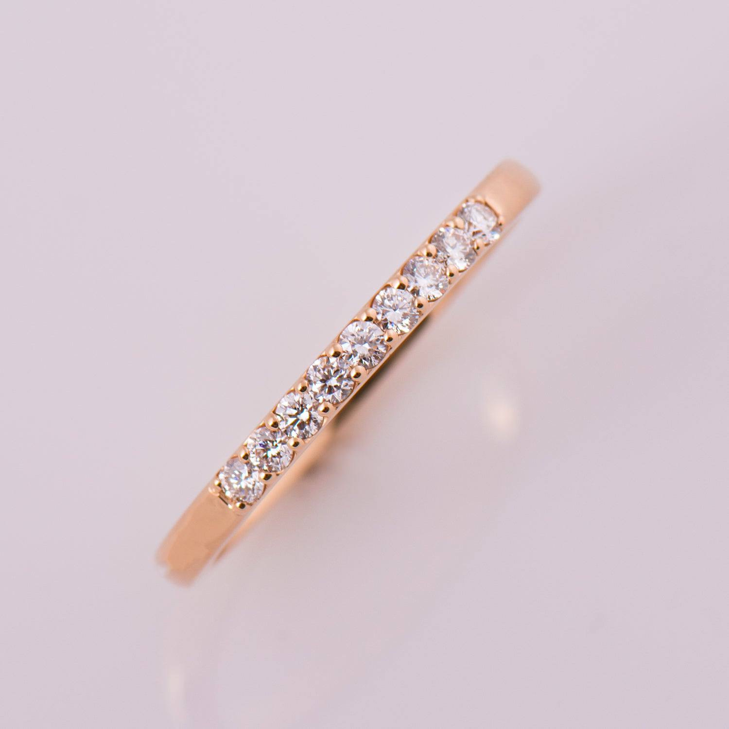 2 mm 9 Diamonds Ring