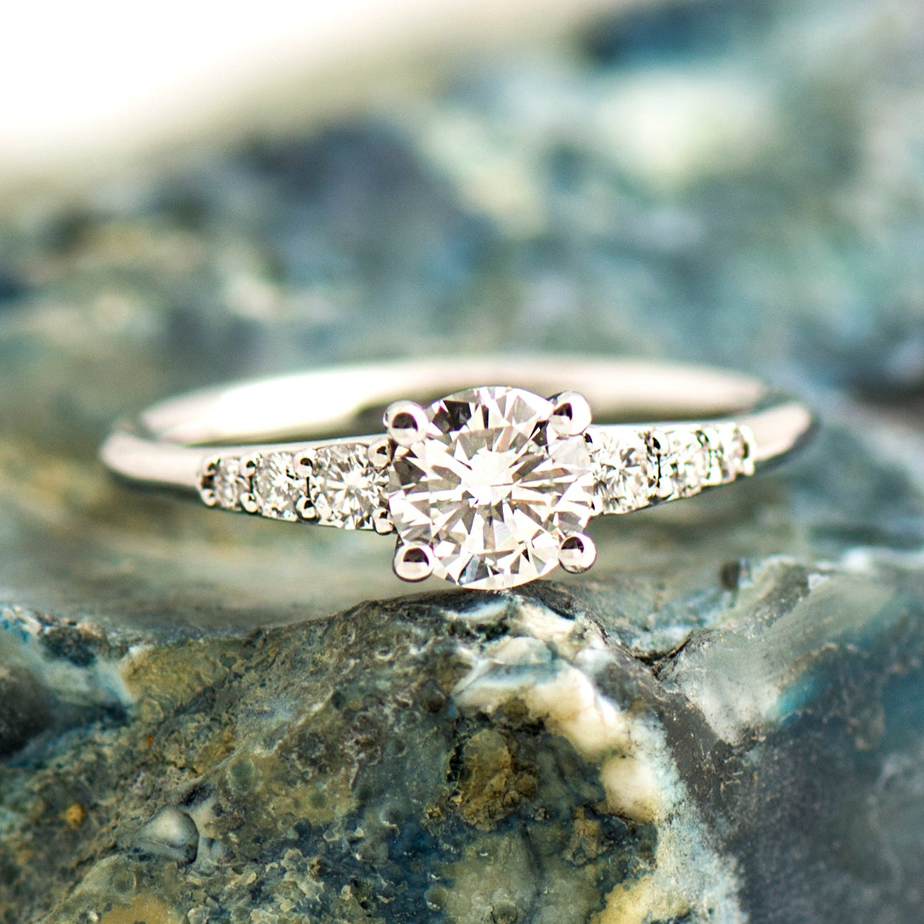 Signature Tapered Ring - Round