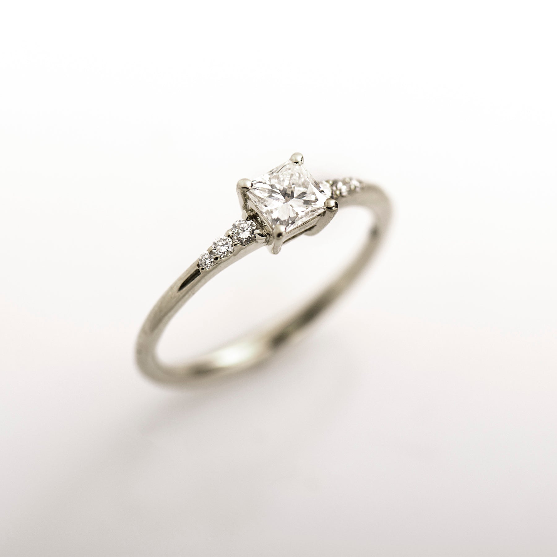 Signature Tapered Ring - Princess