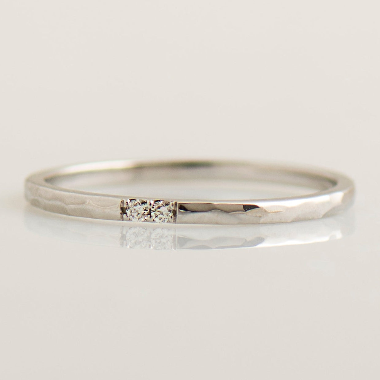 1.5 mm 2 Diamonds Ring