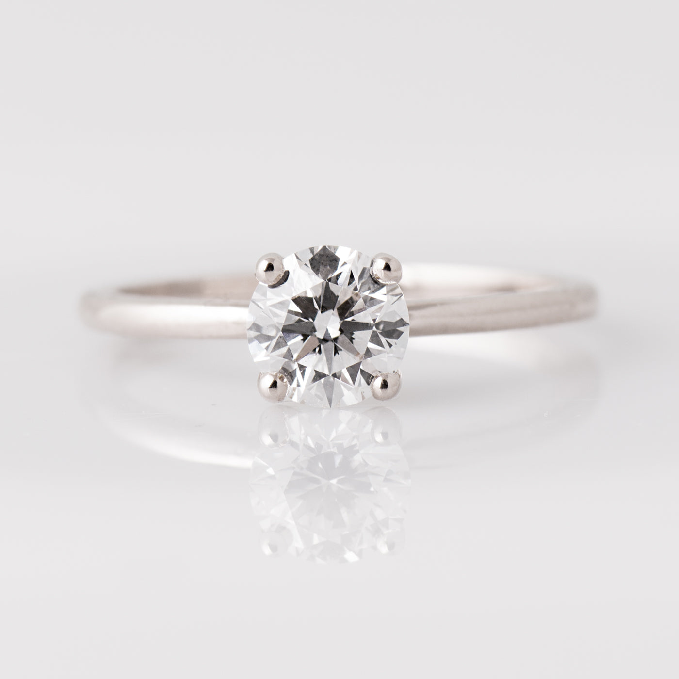 The Skinny Band Solitaire - Round Brilliant