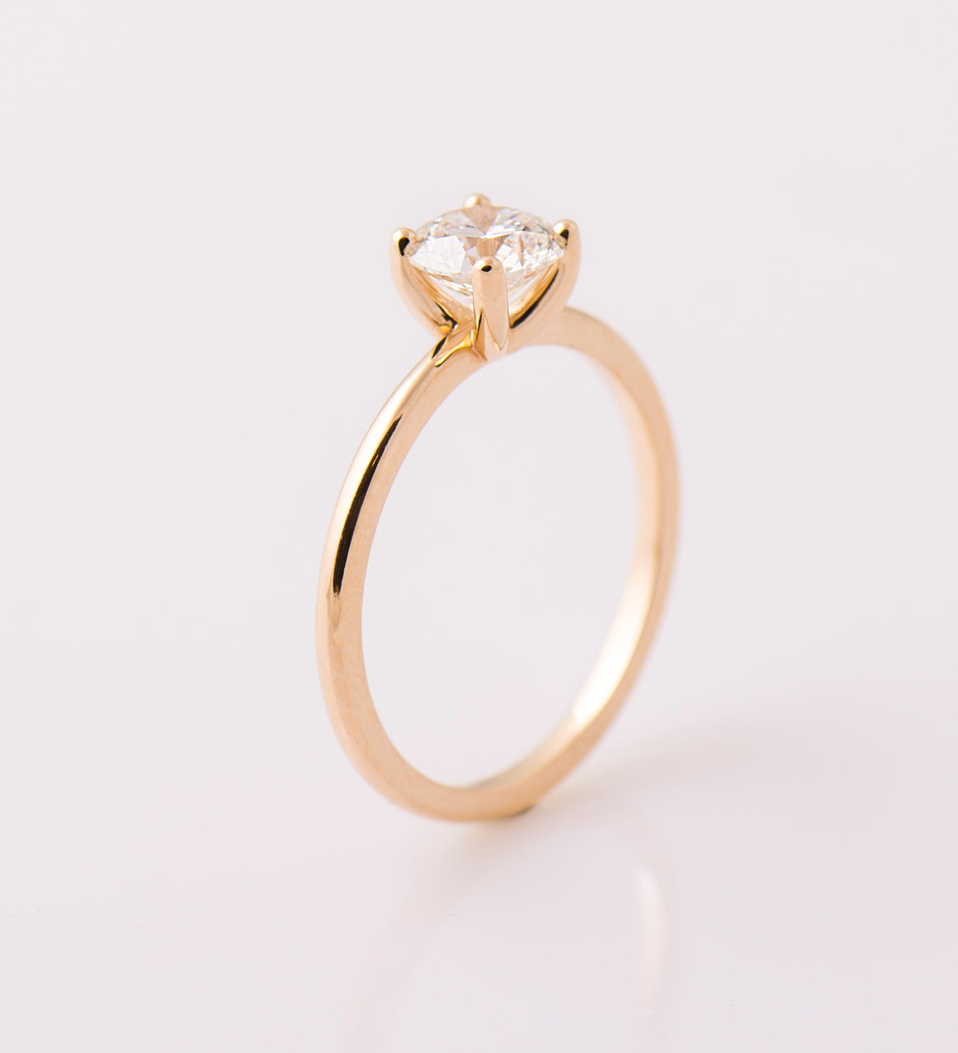 The Skinny Band Solitaire - Round Brilliant