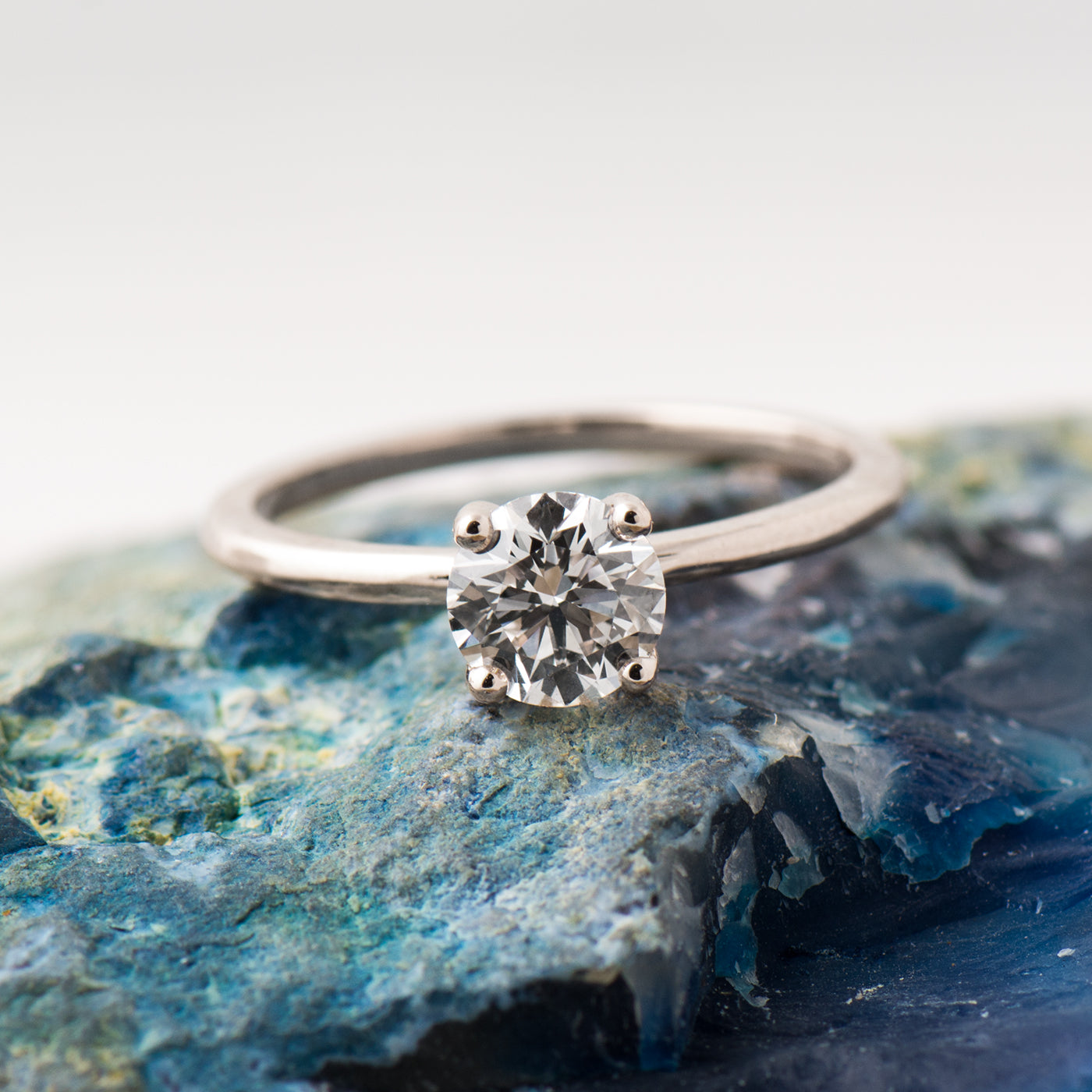 The Skinny Band Solitaire - Round Brilliant