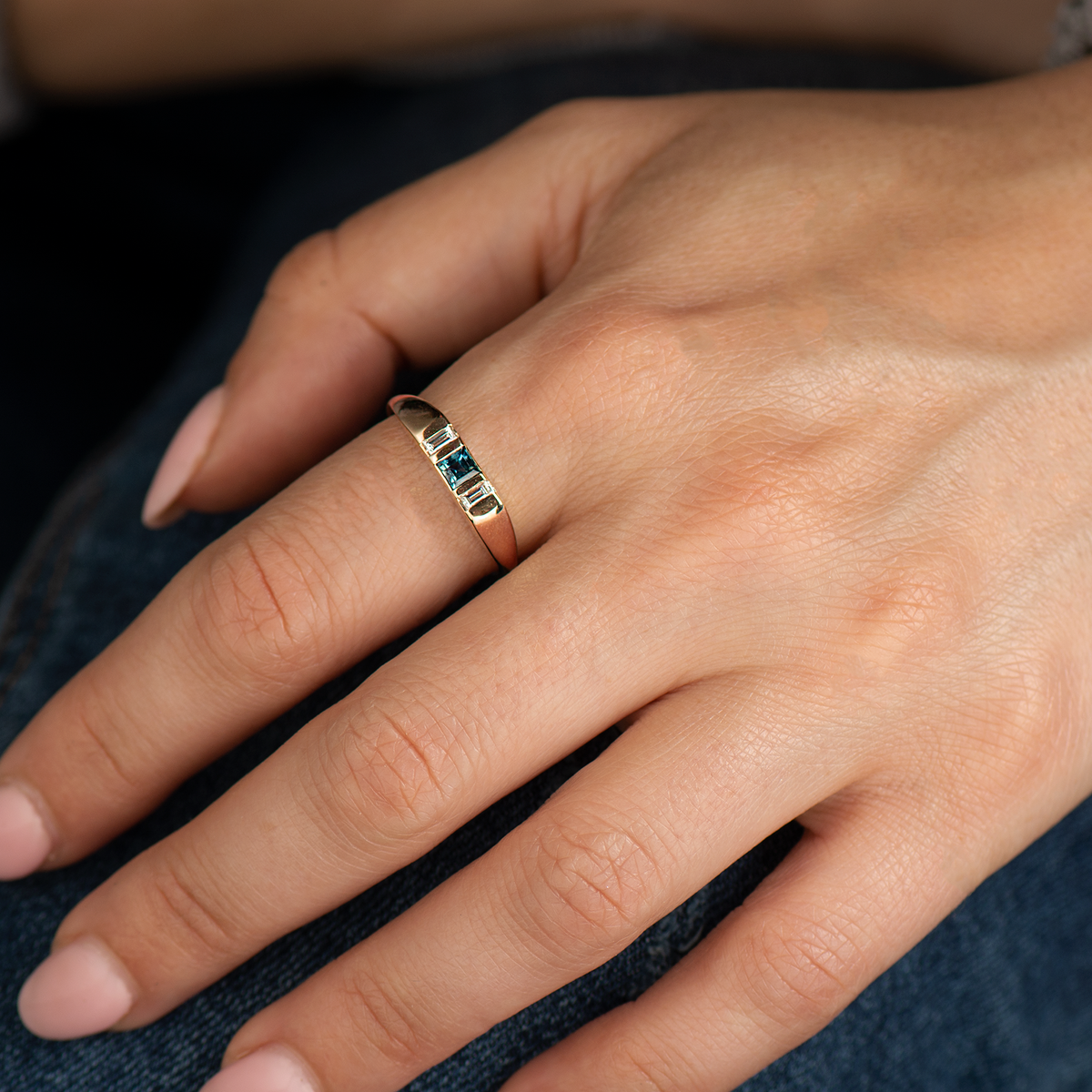 Thin Signet Ring
