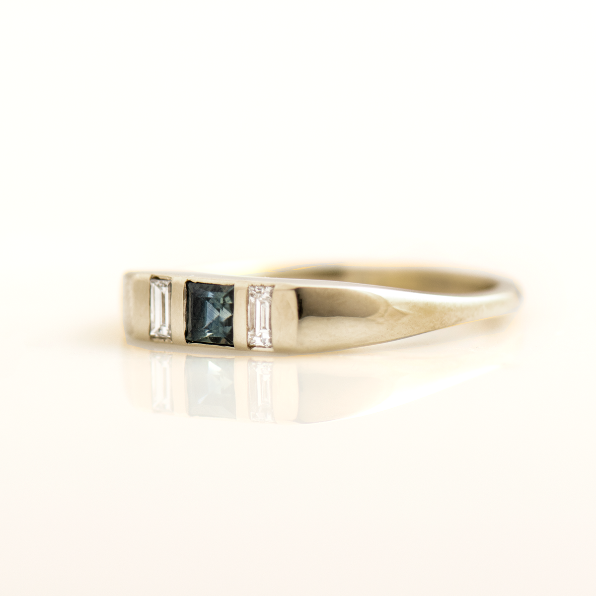 Thin Signet Ring