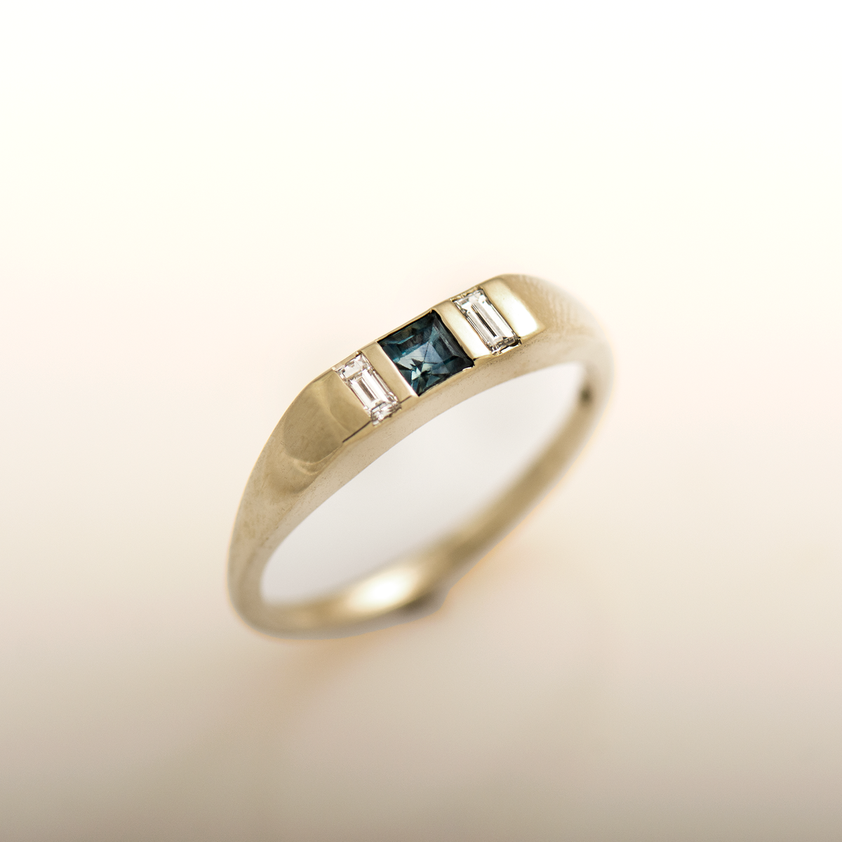Thin Signet Ring