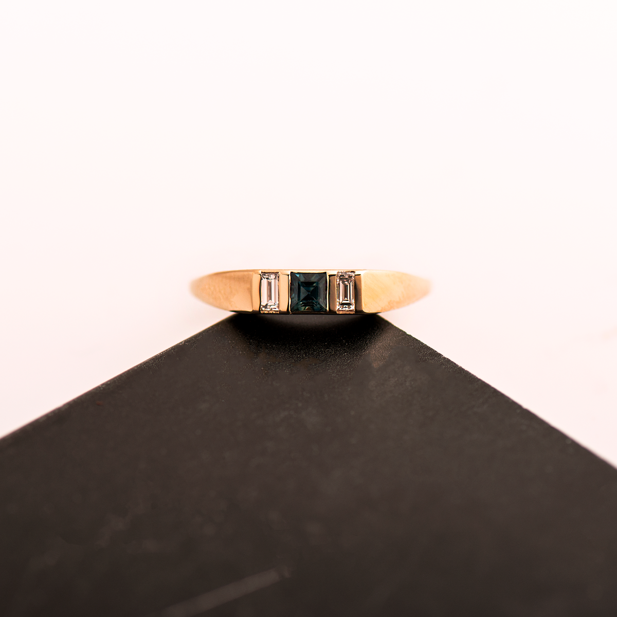 Thin Signet Ring