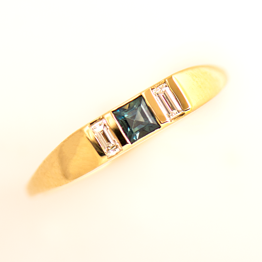 Thin Signet Ring