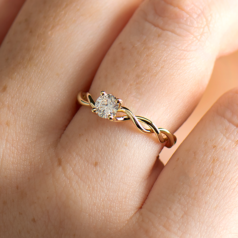 Classic 4-Prong 5mm Round Moissanite Marquise Diamond Engagement Wedding  Ring 14k 18k Rose Gold