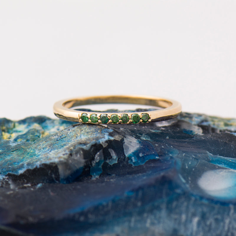 1.5 mm Green Diamonds Stack Ring