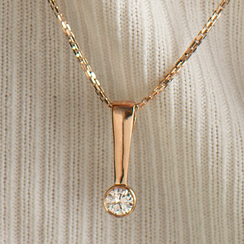 Classy Solitaire Necklace